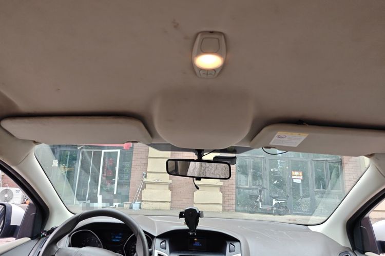 Used Ford Focus 2012 Sedan 1.6L Manual Comfort Model Headliner