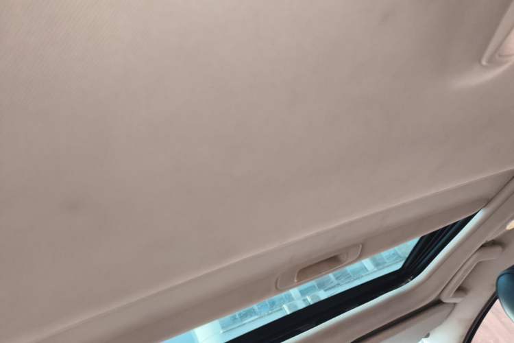 Used Ford Focus 2012 Sedan 1.6L Manual Fashion Edition Headliner