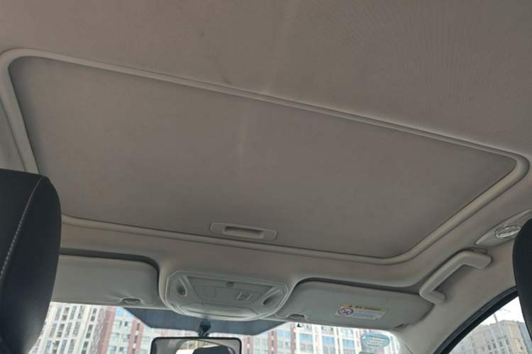 Used Ford Focus 2012 Sedan 1.6L Automatic Fashion Edition Headliner