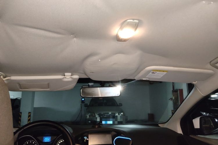 Used Ford Focus 2012 Sedan 1.6L Manual Comfort Model Headliner