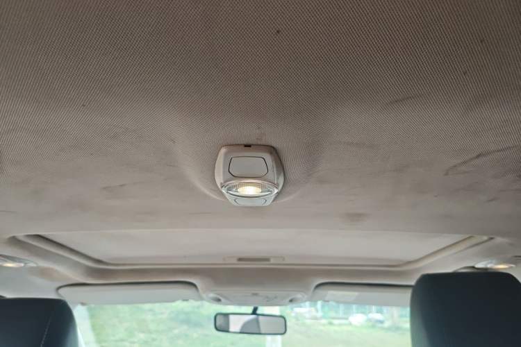 Used Ford Focus 2012 Sedan 1.6L Automatic Fashion Edition Headliner