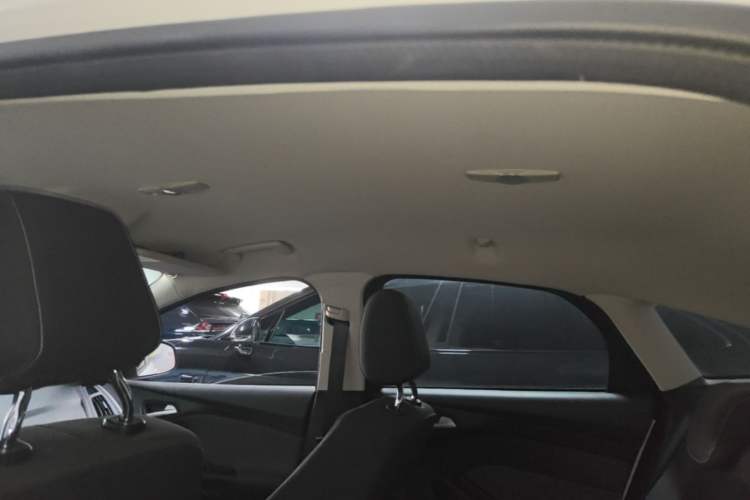 Used Ford Focus 2012 Hatchback 1.6L Automatic Comfort Model Headliner
