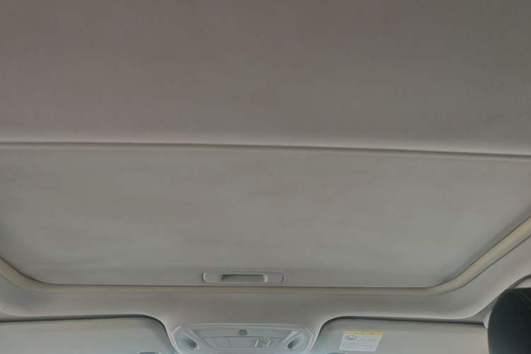Used Ford Focus 2012 Hatchback 1.6L Automatic Fashion Edition Headliner
