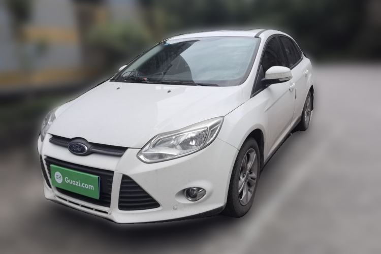 Used Ford Focus 2012 Sedan 1.6L Manual Fashion Edition Guazi used car, China used car export, Used car for sale, Used cars, Cheapest cars for sale