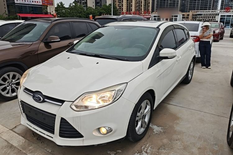 Used Ford Focus 2012 Hatchback 1.6L Automatic Fashion Edition Guazi used car, China used car export, Used car for sale, Used  cars, Cheapest cars for sale