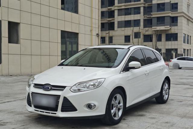 Used Ford Focus 2012 Hatchback 1.6L Manual Fashion Edition