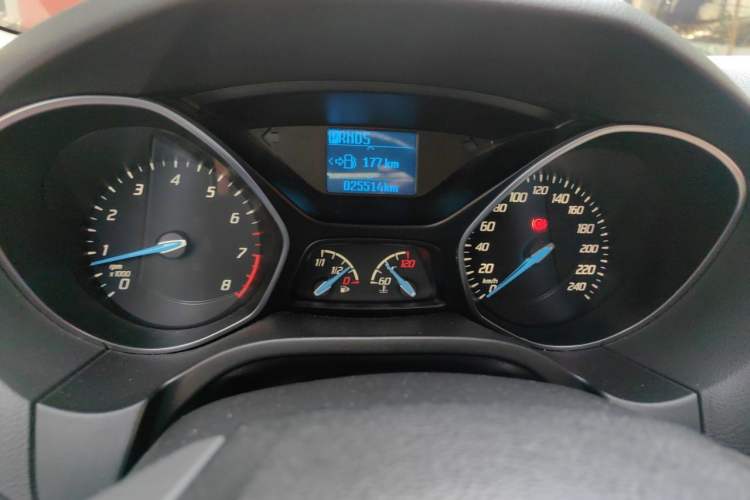 Used Ford Focus 2012 Sedan 1.6L Automatic Fashion Edition Instrument Cluster