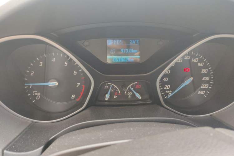Used Ford Focus 2012 Sedan 1.6L Automatic Comfort Model Instrument Cluster