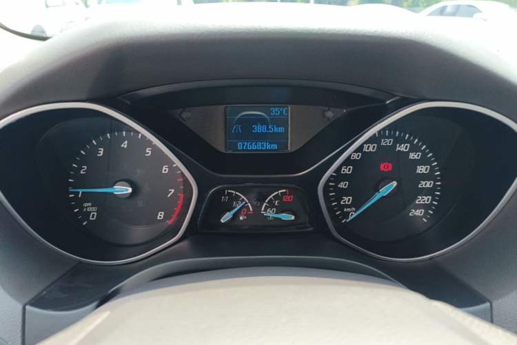 Used Ford Focus 2012 Sedan 1.6L Manual Comfort Model Instrument Cluster