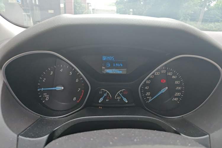 Used Ford Focus 2012 Sedan 1.6L Automatic Fashion Edition Instrument Cluster