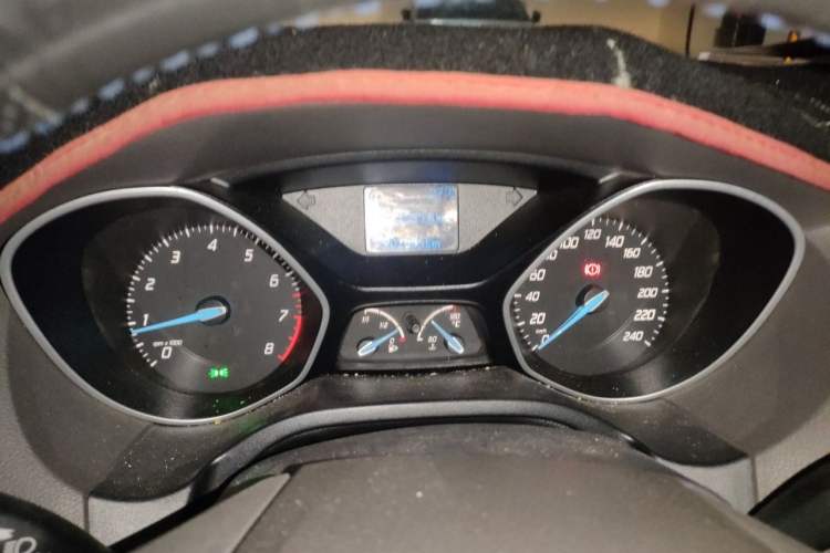 Used Ford Focus 2012 Sedan 1.6L Manual Comfort Model Instrument Cluster