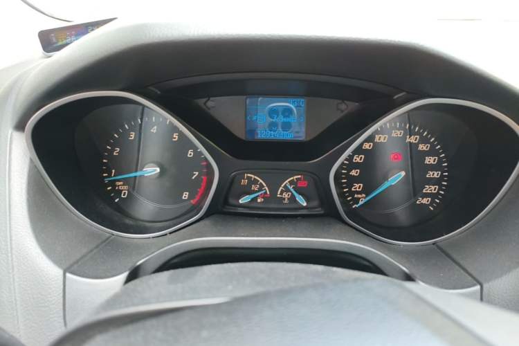 Used Ford Focus 2012 Sedan 1.6L Manual Fashion Edition Instrument Cluster
