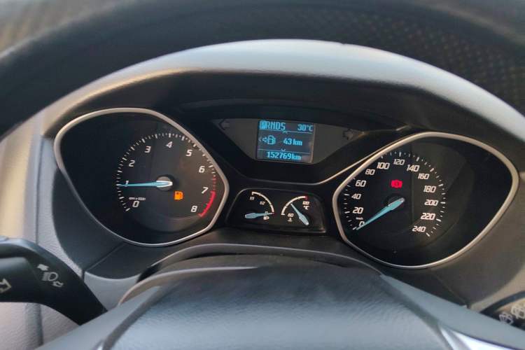 Used Ford Focus 2012 Hatchback 1.6L Automatic Fashion Edition Instrument Cluster