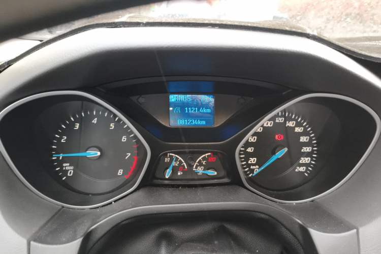 Used Ford Focus 2012 Sedan 1.6L Automatic Comfort Model Instrument Cluster