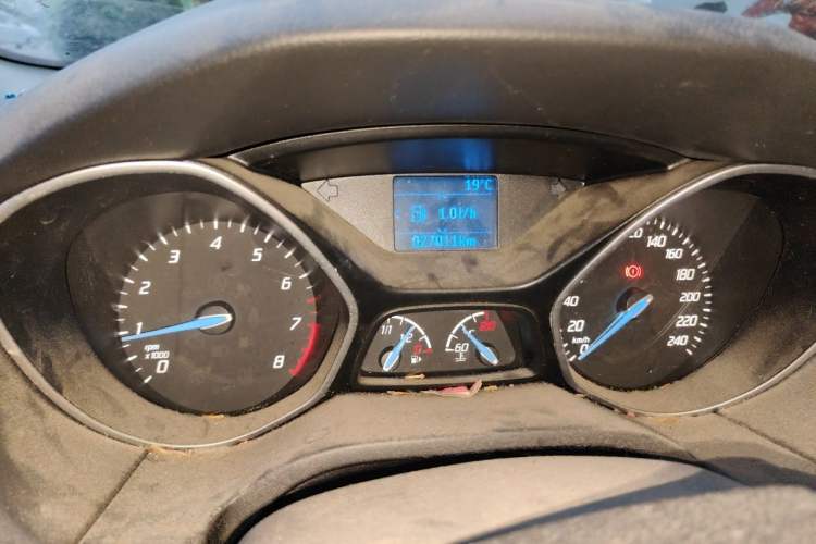 Used Ford Focus 2012 Sedan 1.6L Manual Fashion Edition Instrument Cluster