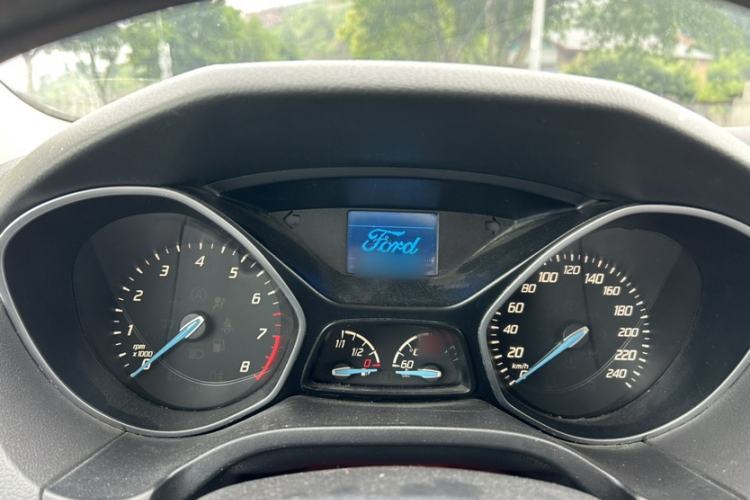 Used Ford Focus 2012 Sedan 1.6L Automatic Fashion Edition Instrument Cluster