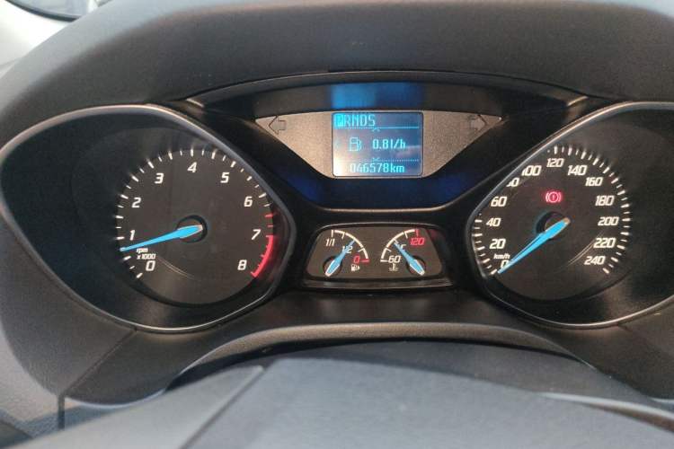 Used Ford Focus 2012 Hatchback 1.6L Automatic Fashion Edition Instrument Cluster