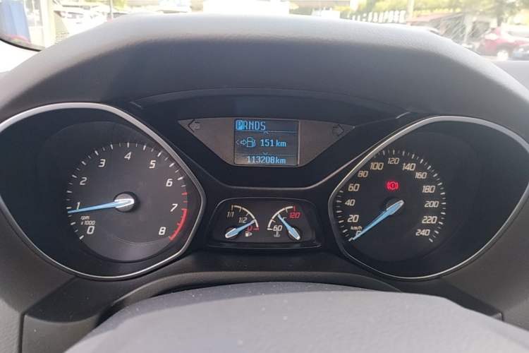Used Ford Focus 2012 Sedan 1.6L Automatic Fashion Edition Instrument Cluster