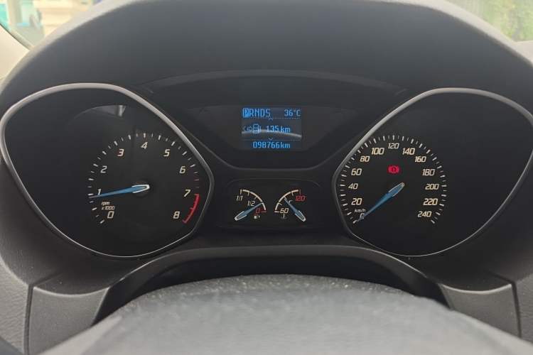 Used Ford Focus 2012 Hatchback 1.6L Automatic Fashion Edition Instrument Cluster