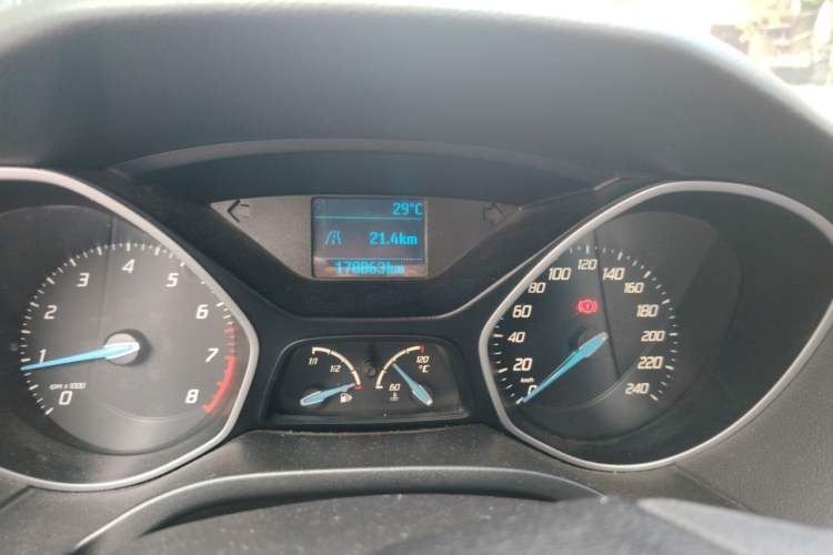 Used Ford Focus 2012 Hatchback 1.6L Manual Comfort Model Instrument Cluster