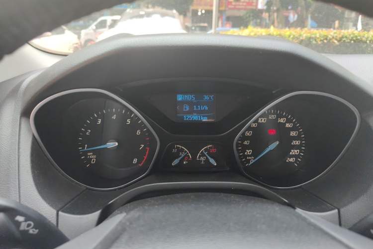 Used Ford Focus 2012 Hatchback 1.6L Automatic Fashion Edition Instrument Cluster