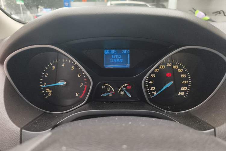 Used Ford Focus 2012 Sedan 1.6L Automatic Comfort Model Instrument Cluster