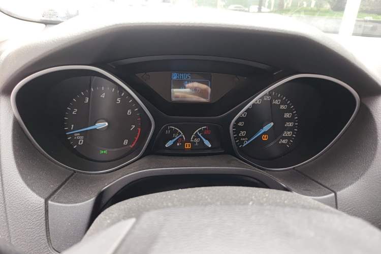 Used Ford Focus 2012 Sedan 1.6L Automatic Fashion Edition Instrument Cluster