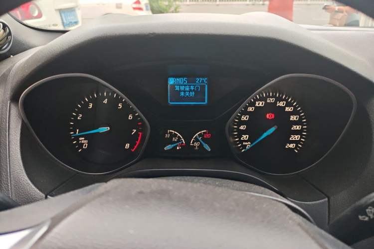 Used Ford Focus 2012 Hatchback 1.6L Automatic Fashion Edition Instrument Cluster