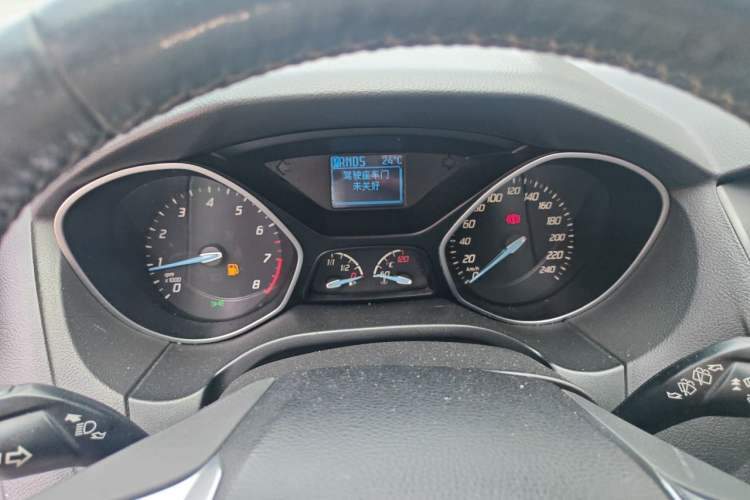 Used Ford Focus 2012 Hatchback 1.6L Automatic Fashion Edition Instrument Cluster