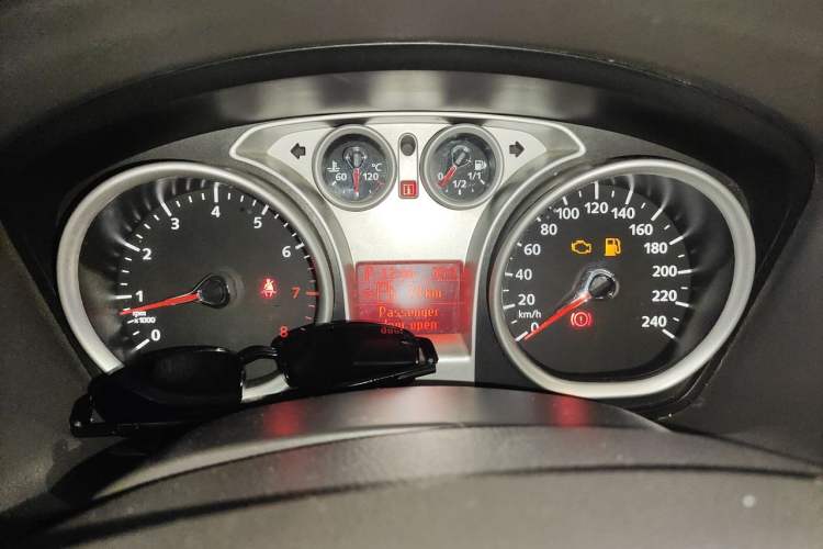 Used Ford Focus 2012 Hatchback Classic 1.8L Automatic Fashion Edition Instrument Cluster
