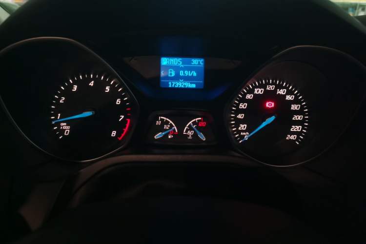 Used Ford Focus 2012 Sedan 1.6L Automatic Fashion Edition Instrument Cluster