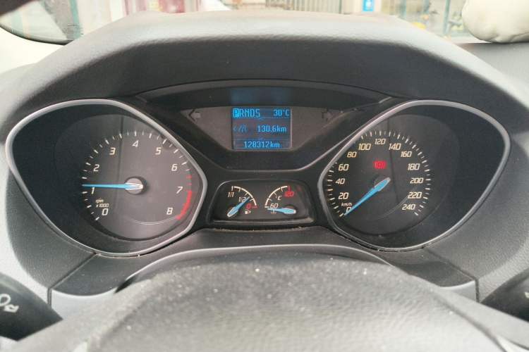 Used Ford Focus 2012 Sedan 1.6L Automatic Fashion Edition Instrument Cluster