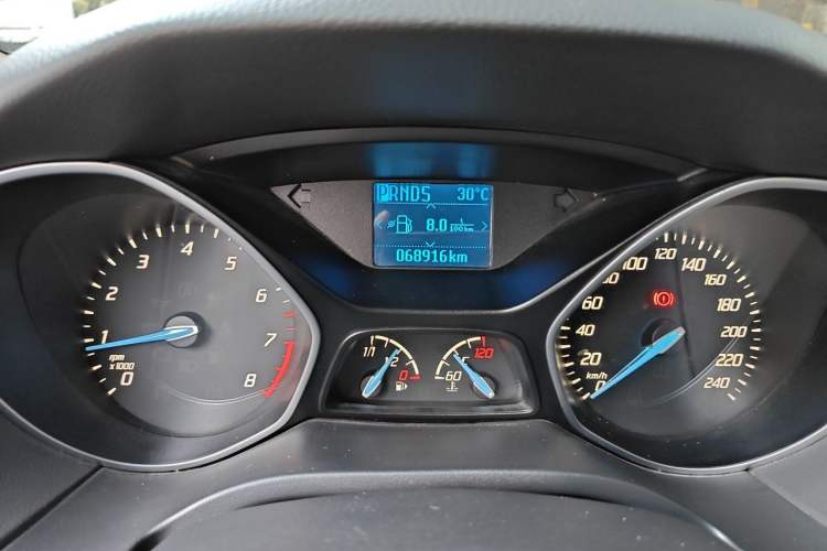 Used Ford Focus 2012 Sedan 1.6L Automatic Fashion Edition Instrument Cluster