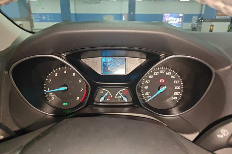 Used Ford Focus 2012 Sedan 1.6L Automatic Fashion Edition Instrument Cluster