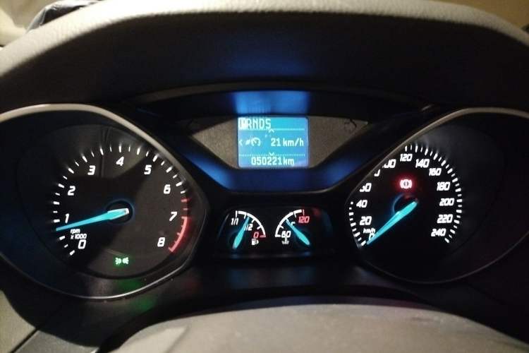 Used Ford Focus 2012 Hatchback 1.6L Automatic Fashion Edition Instrument Cluster