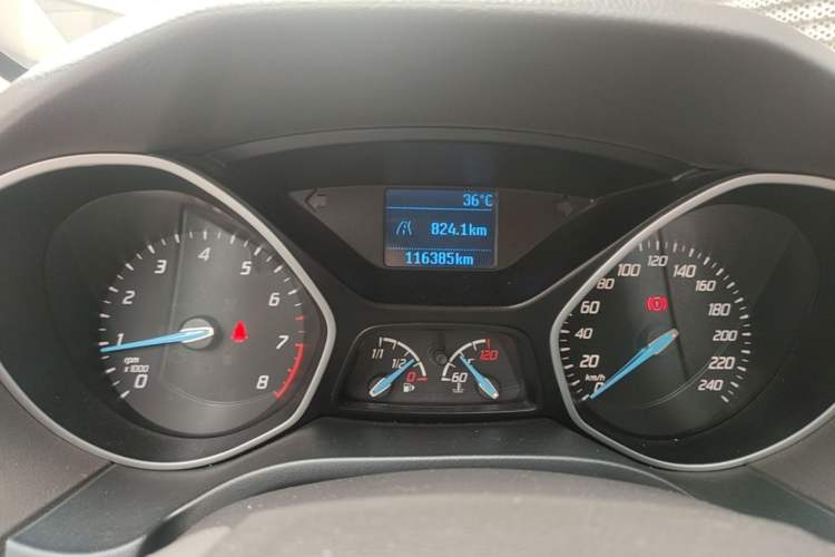 Used Ford Focus 2012 Sedan 1.6L Manual Comfort Model Instrument Cluster
