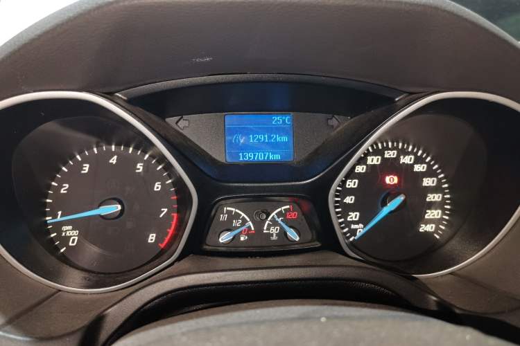 Used Ford Focus 2012 Sedan 1.6L Manual Comfort Model Instrument Cluster