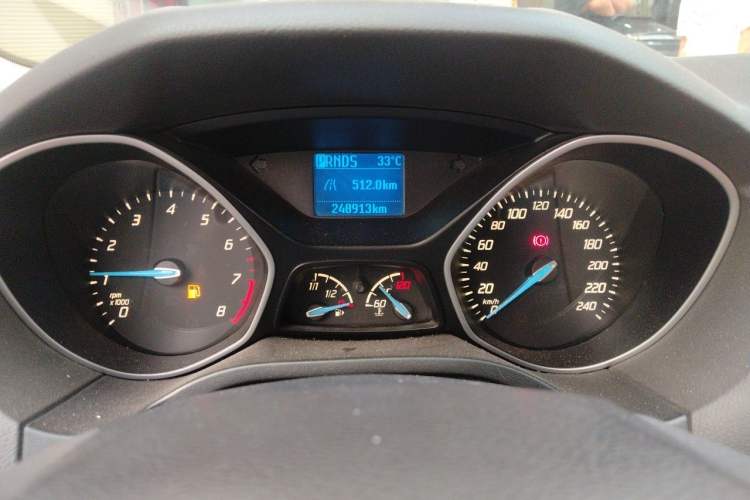 Used Ford Focus 2012 Sedan 1.6L Automatic Comfort Model Instrument Cluster