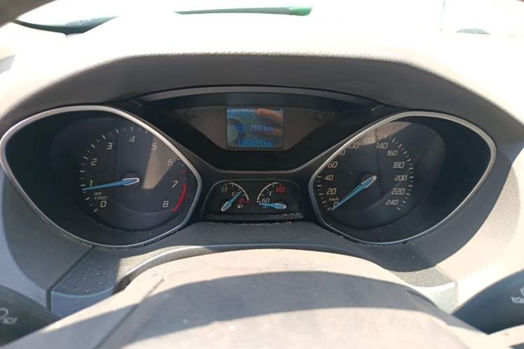 Used Ford Focus 2012 Sedan 1.6L Automatic Fashion Edition Instrument Cluster