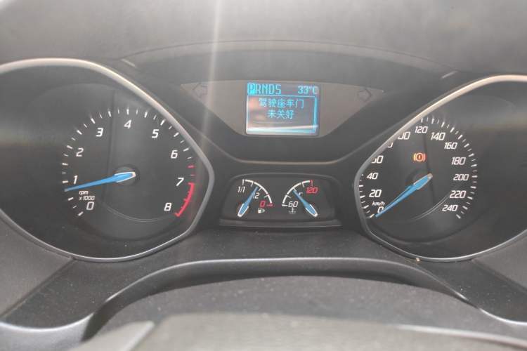 Used Ford Focus 2012 Hatchback 1.6L Automatic Fashion Edition Instrument Cluster