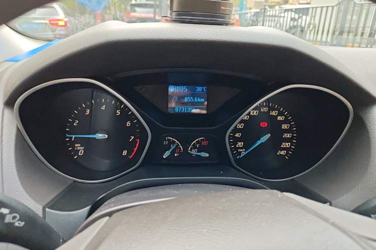 Used Ford Focus 2012 Sedan 1.6L Automatic Comfort Model Instrument Cluster