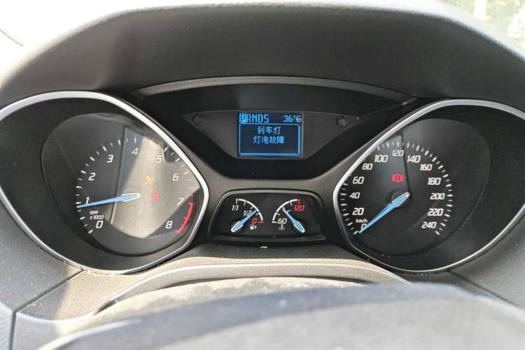 Used Ford Focus 2012 Hatchback 1.6L Automatic Fashion Edition Instrument Cluster