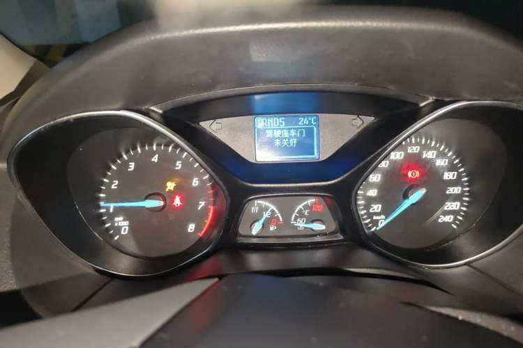 Used Ford Focus 2012 Hatchback 1.6L Automatic Fashion Edition Instrument Cluster