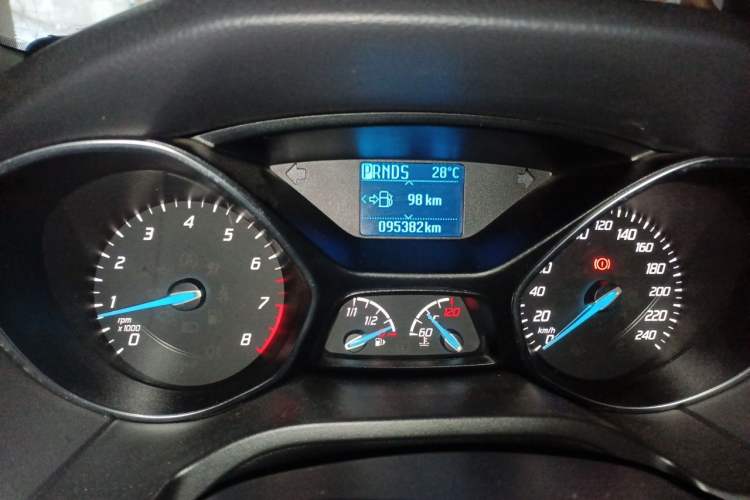 Used Ford Focus 2012 Sedan 1.6L Automatic Fashion Edition Instrument Cluster