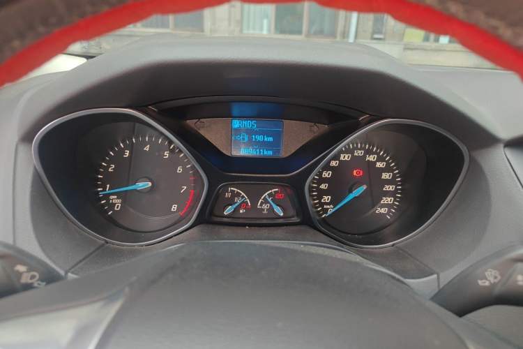 Used Ford Focus 2012 Sedan 1.6L Automatic Fashion Edition Instrument Cluster
