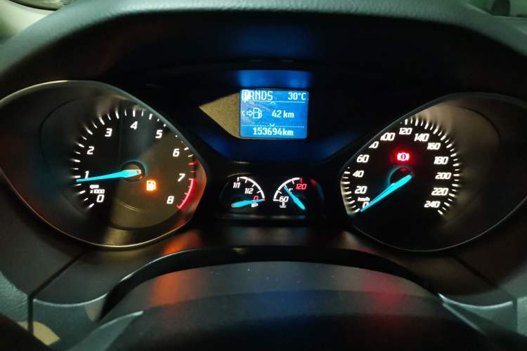 Used Ford Focus 2012 Sedan 1.6L Automatic Fashion Edition Instrument Cluster