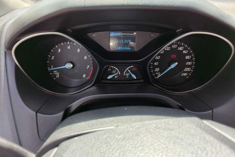 Used Ford Focus 2012 Hatchback 1.6L Automatic Fashion Edition Instrument Cluster