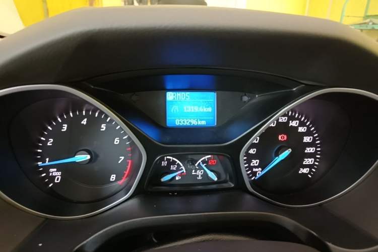 Used Ford Focus 2012 Sedan 1.6L Automatic Comfort Model Instrument Cluster