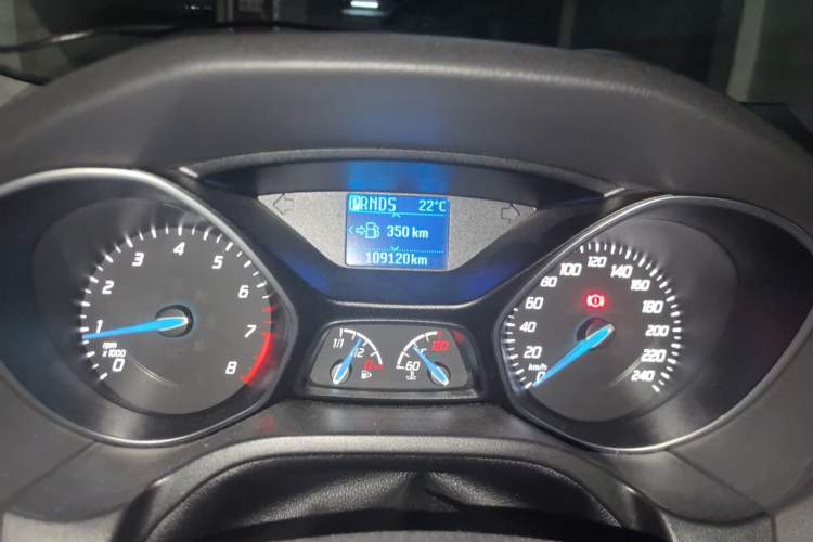 Used Ford Focus 2012 Sedan 1.6L Automatic Fashion Edition Instrument Cluster