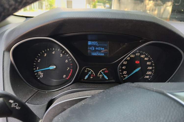 Used Ford Focus 2012 Sedan 1.6L Automatic Fashion Edition Instrument Cluster